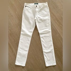 Ralph Lauren “contemporary slim tapered exclusive” white jeans!! Size 6